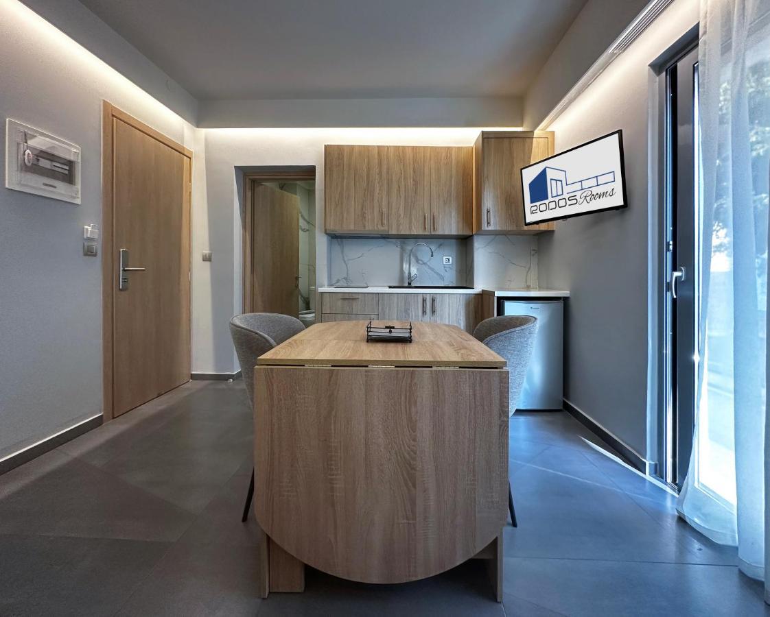 Leilighet Rodosrooms *